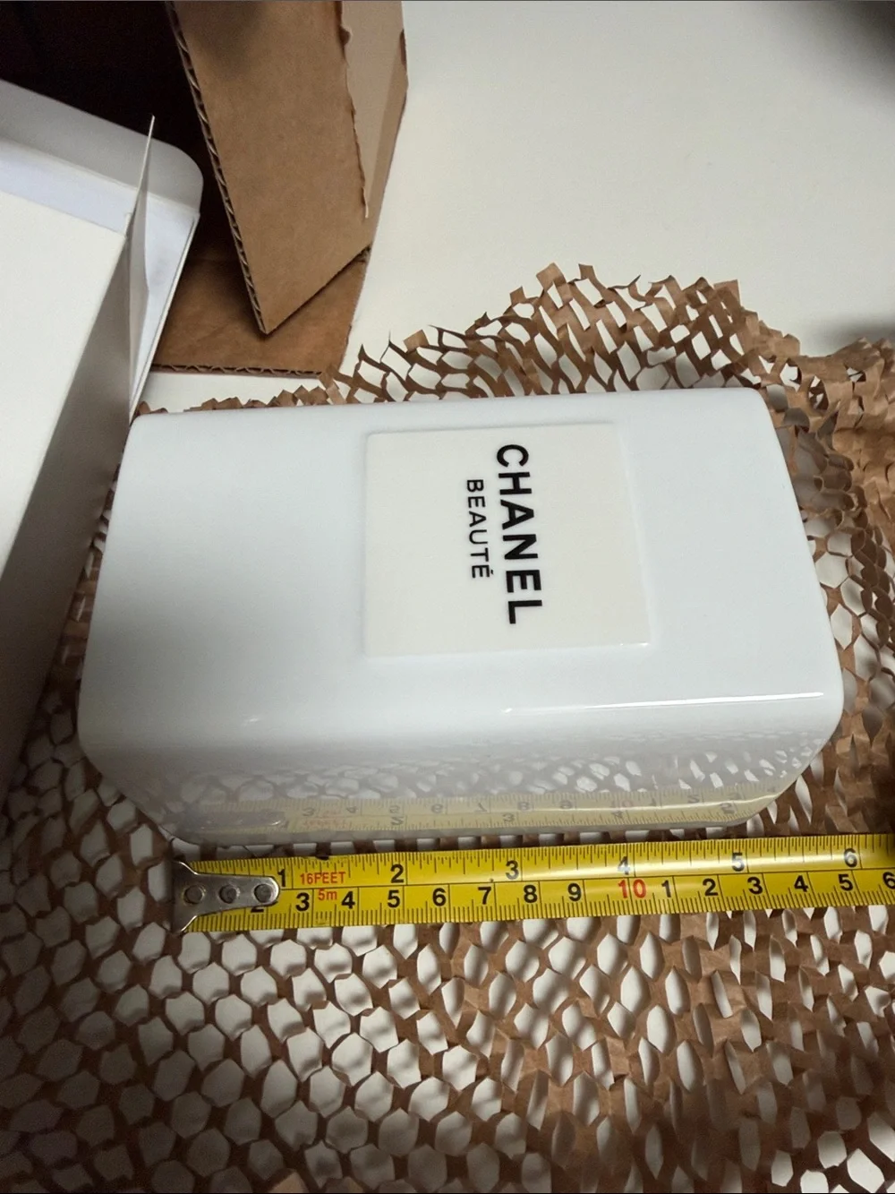 CHANEL White Ceramic Vanity Holder with Branded Plaque